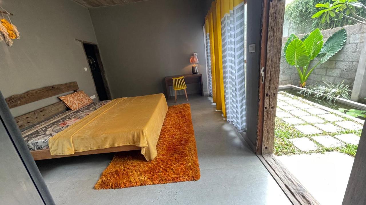 Antharyamin Hotel Thiruvananthapuram Bagian luar foto